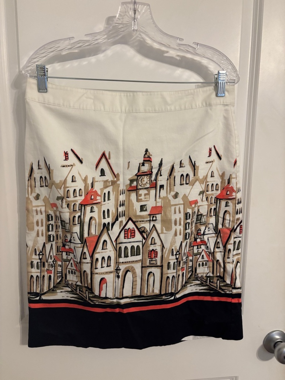 Van Heusen White Pencil Skirt with Red and Tan Cityscape Print